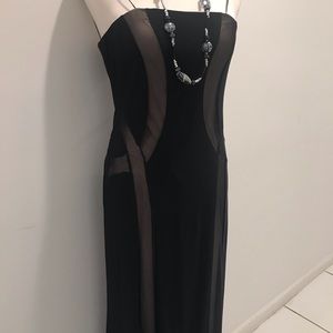 NWT Morgan & Co black Illusion gown size 5/6